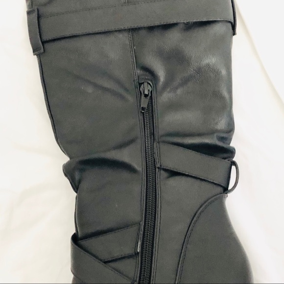 Black Closed Toe Cone Heel Belt Boots Size 7 - Picture 3 of 4